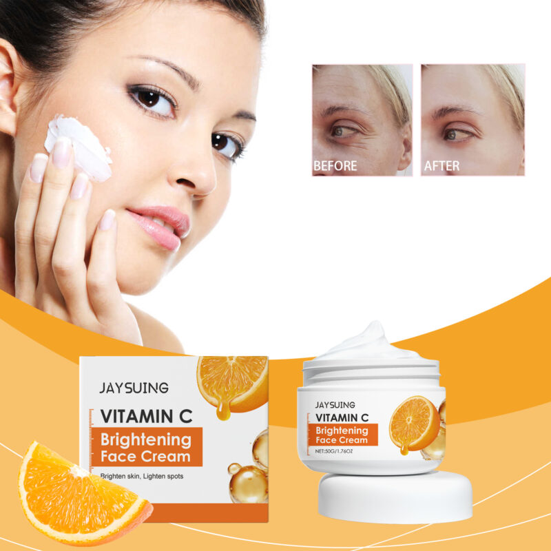 Brightening with Fruit Fragrance